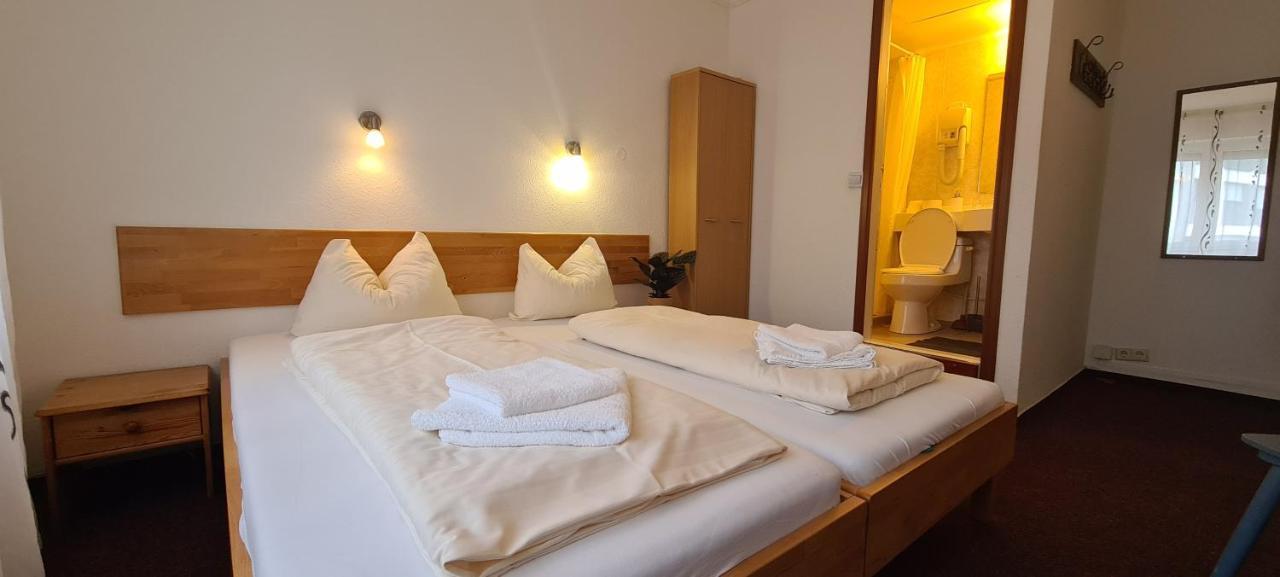 Hotel Lamm Stuttgart Pokój zdjęcie