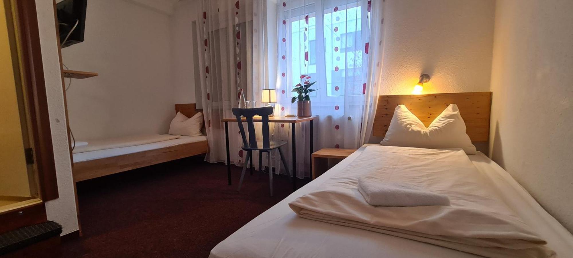 Hotel Lamm Stuttgart Pokój zdjęcie